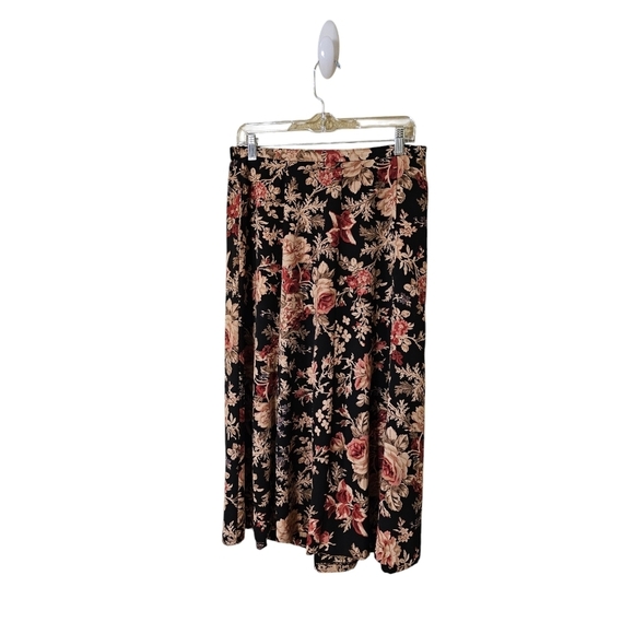 Koret Dresses & Skirts - Vintage Koret floral Black Maxi Skirt. Size 12